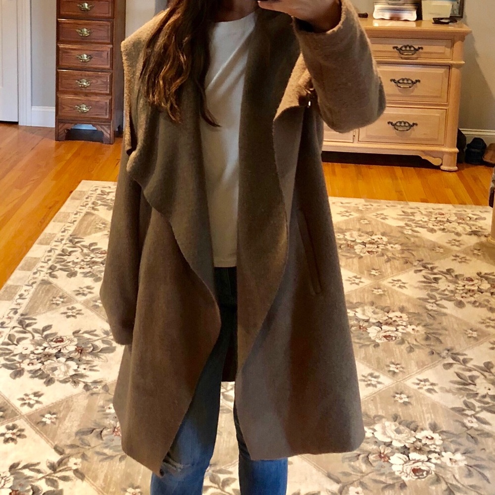 BB Dakota Jacket
